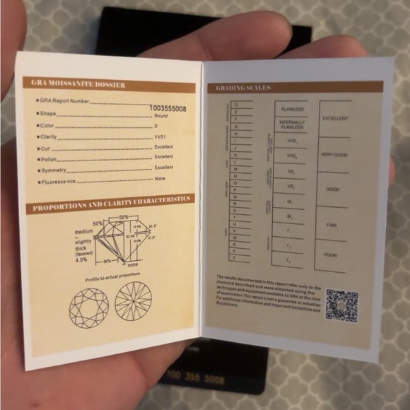 7.0mm moissanite Studd earrings 1.2ct passes diamond tester with GRA card - Picture 5 of 5